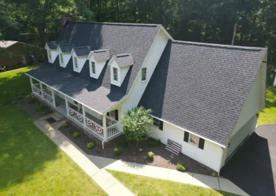 Longwell Dr, Grove City, PA