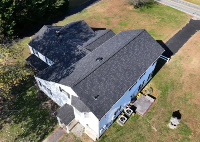 After look of roof project with Owens Corning Duration shingles in Onyx Black
