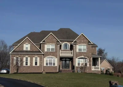After look of the roof with the GAF Timberline HDZ® shingles in Charcoal.