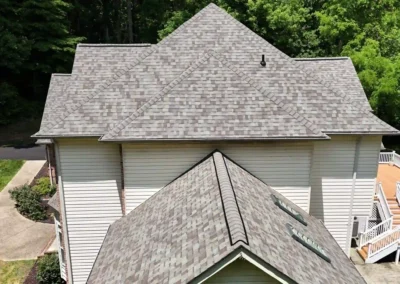 After look of project with roof having Owens Corning Duration shingles in Driftwood