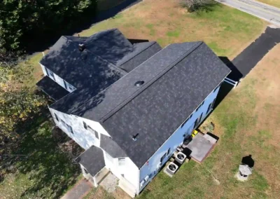 After look of roof project with Owens Corning Duration shingles in Onyx Black